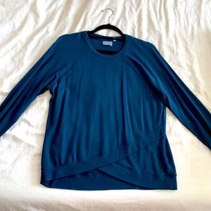 Never worn Athleta long sleeve